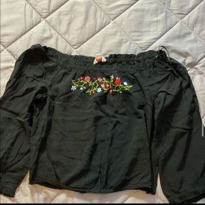 Floral off the shoulder long sleeve